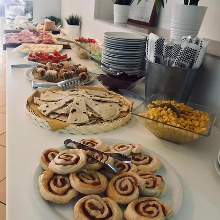 Nelson Отель Римини